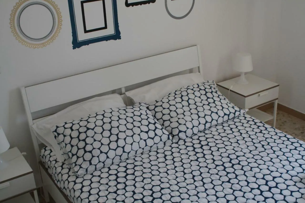Simply House In Bari Apartman